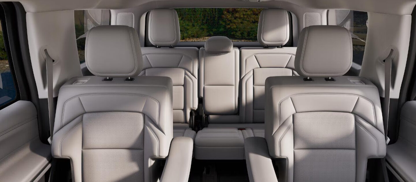 2025 Lincoln Navigator Seats